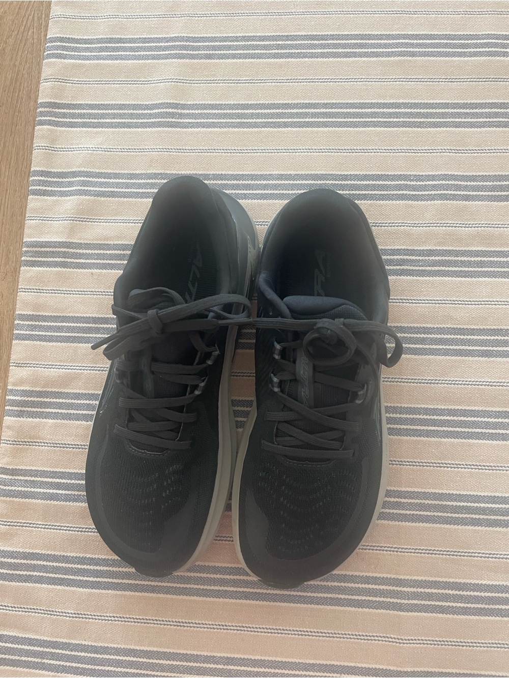 Women Black Athletic Running Shoes